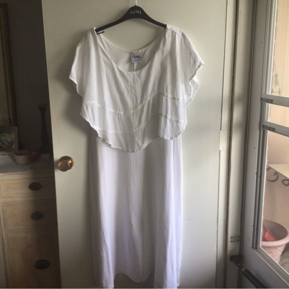 White Flutter Sleeve Maxi Sundress